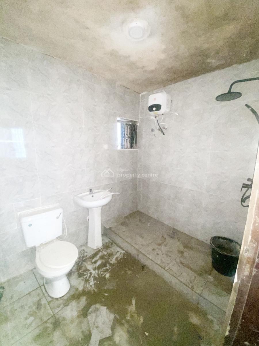 Luxury 3 Bedroom Flat, Gra Phase 1, Magodo, Lagos, Flat / Apartment for Rent