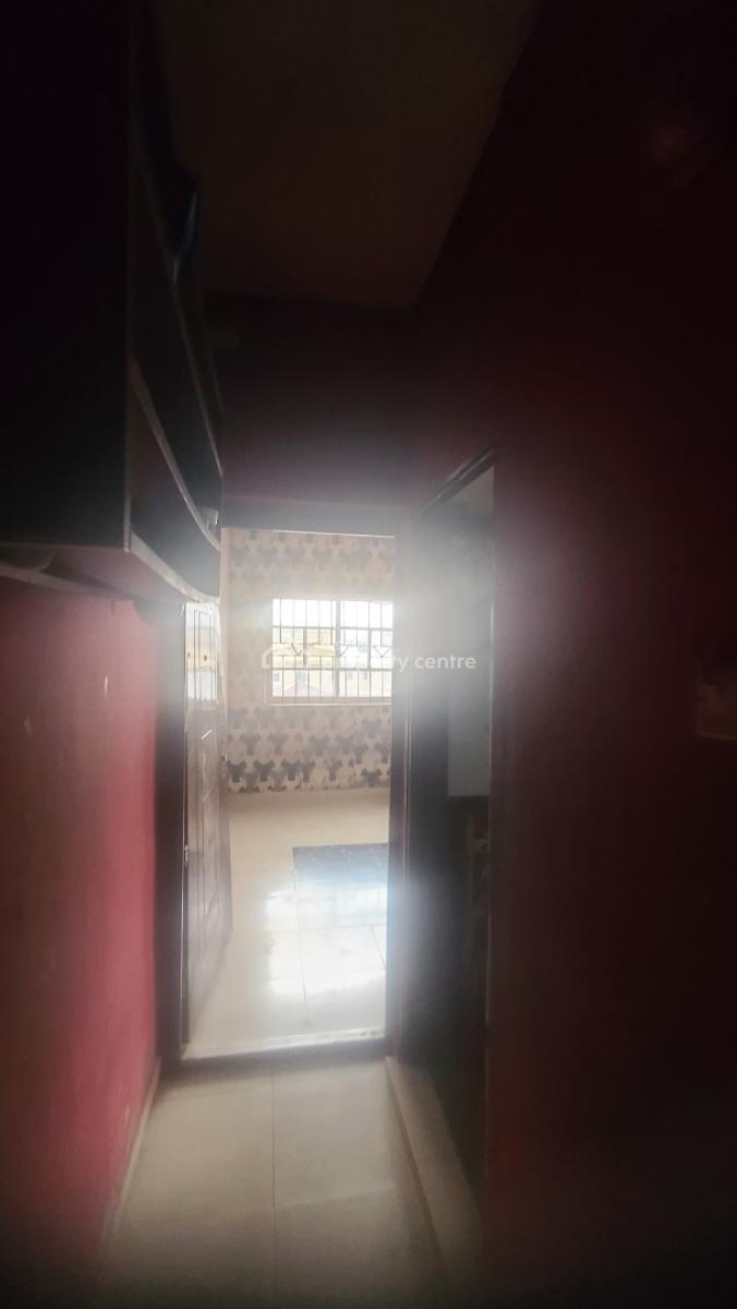 Standard 1 Bedroom Flat Upstairs with 1 Toilet 1 Bath, Meter, Off Aborishade Road, Lawanson, Surulere, Lagos, Mini Flat (room and Parlour) for Rent