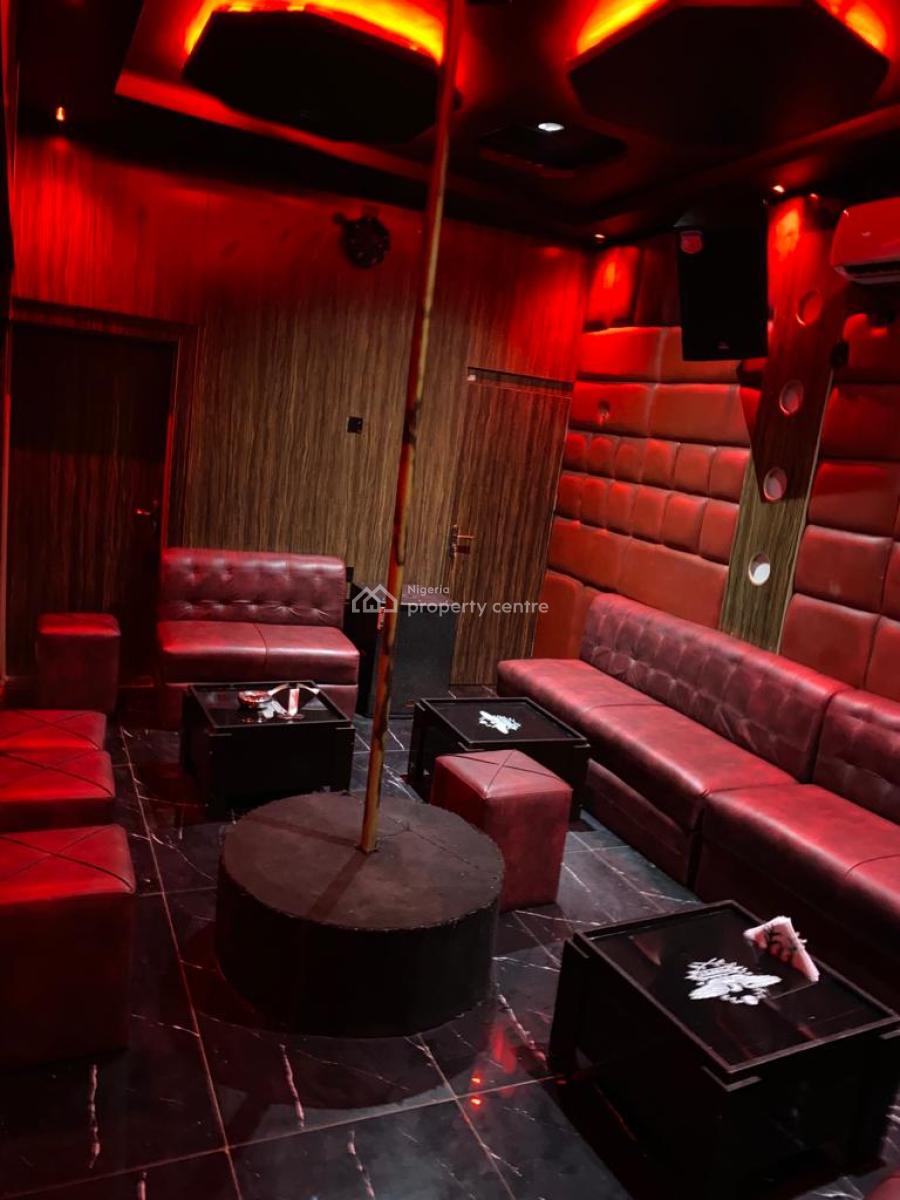 Exquisitely Furnished & Functional Club/lounge, Restaurant, & Garden, Gen, Nync Junction, Kubwa, Abuja, Restaurant / Bar for Sale