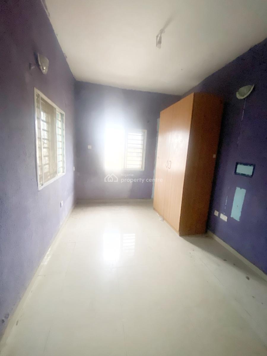 Luxury 3 Bedroom Flat, Olowora, Omole Phase 2, Ikeja, Lagos, Flat / Apartment for Rent