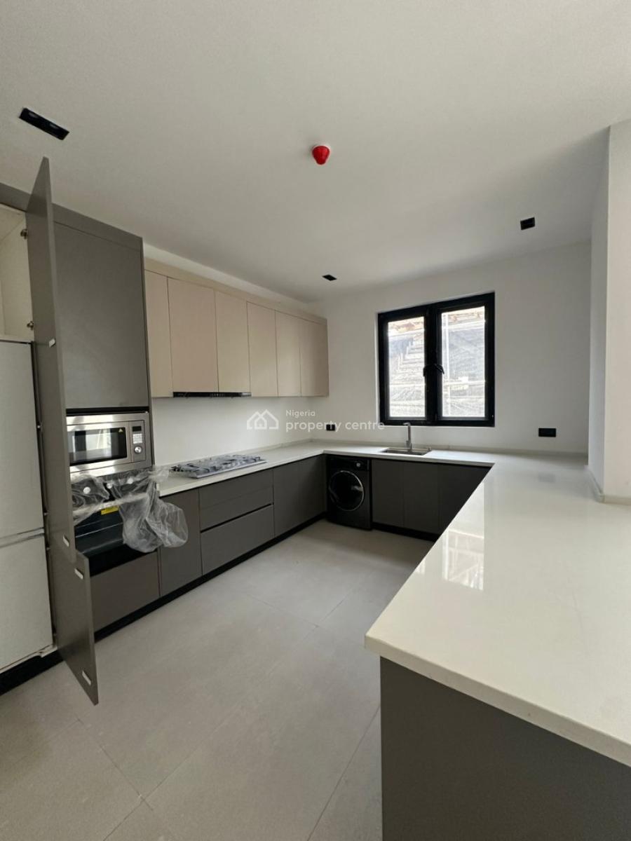 Well Finished Luxury 2-bedroom Serviced Apartment, Lekki Phase 1, Lekki, Lagos, Flat / Apartment for Sale