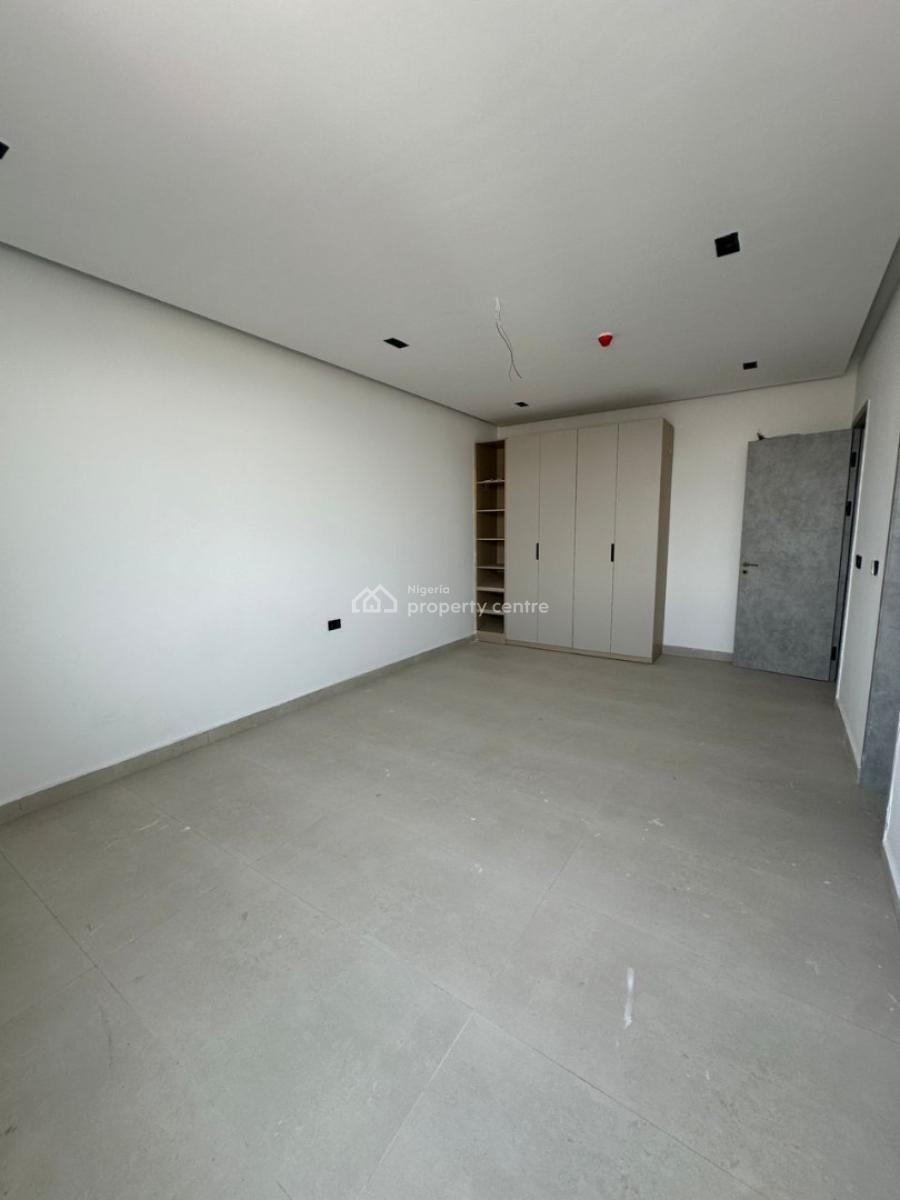 Well Finished Luxury 2-bedroom Serviced Apartment, Lekki Phase 1, Lekki, Lagos, Flat / Apartment for Sale