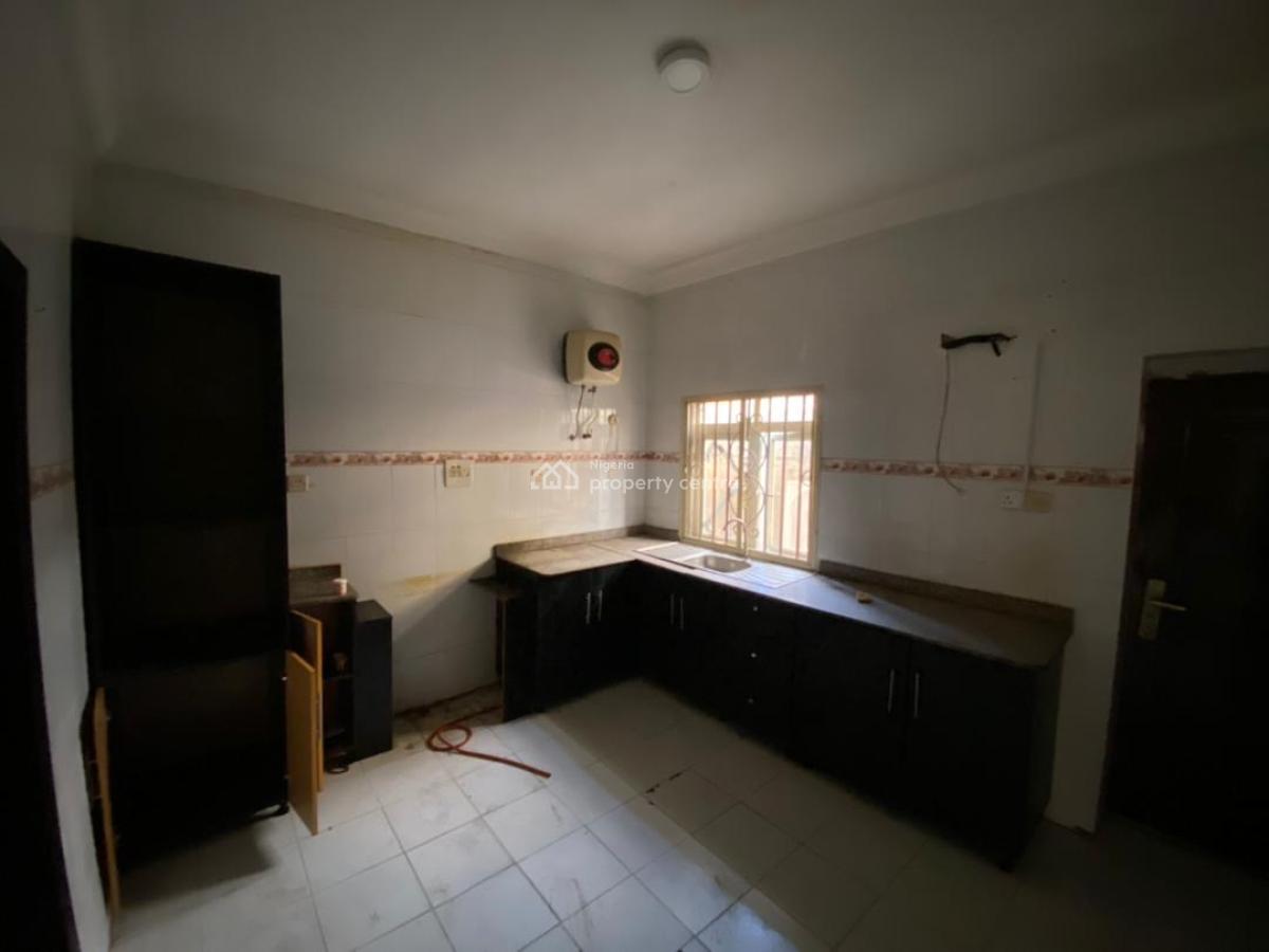 Spacious 3 Bedroom Detached Duplex, Lekki Phase 1, Lekki, Lagos, Detached Duplex for Rent