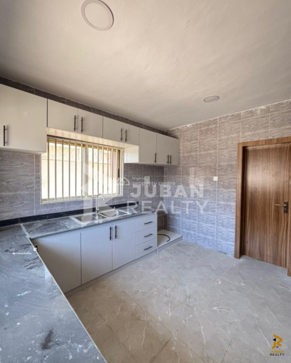 4 Bedroom Semi Detached Duplex with Bq, Osapa, Lekki, Lagos, Semi-detached Duplex for Rent