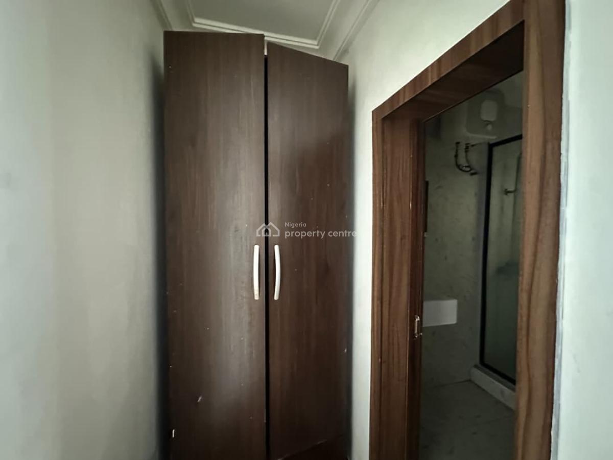 Luxury 3 Bedroom Terrace, Mobile Road, Ilaje, Ajah, Lagos, Terraced Duplex for Rent