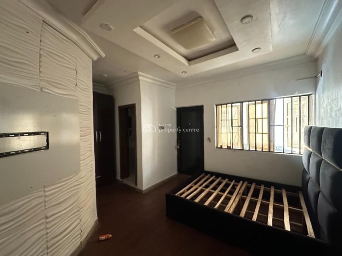 Luxury 3 Bedroom Terrace, Mobile Road, Ilaje, Ajah, Lagos, Terraced Duplex for Rent