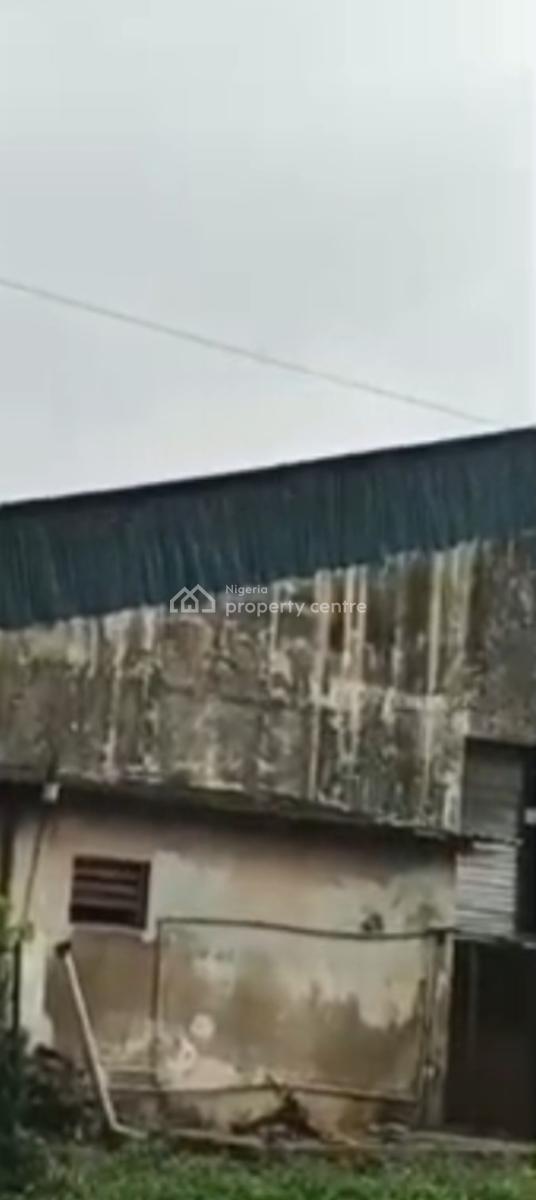 a Warehouse on 5300m2, Ilupeju Bypass, Ilupeju, Lagos, Warehouse for Sale