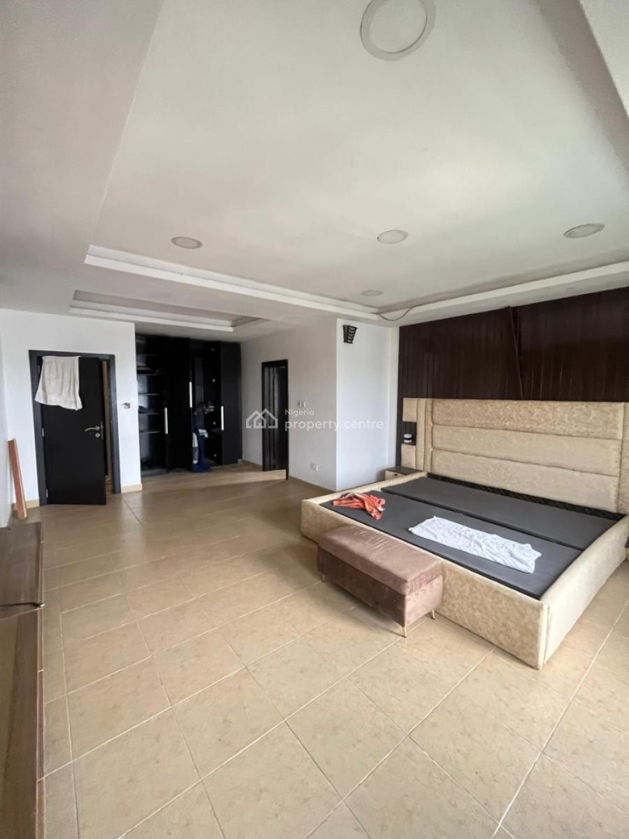 2 Bedrooms Apartment with a Bq on Pent Floor, Uses Elevator, Oral Estate, Lekki, Lagos, Flat / Apartment for Sale