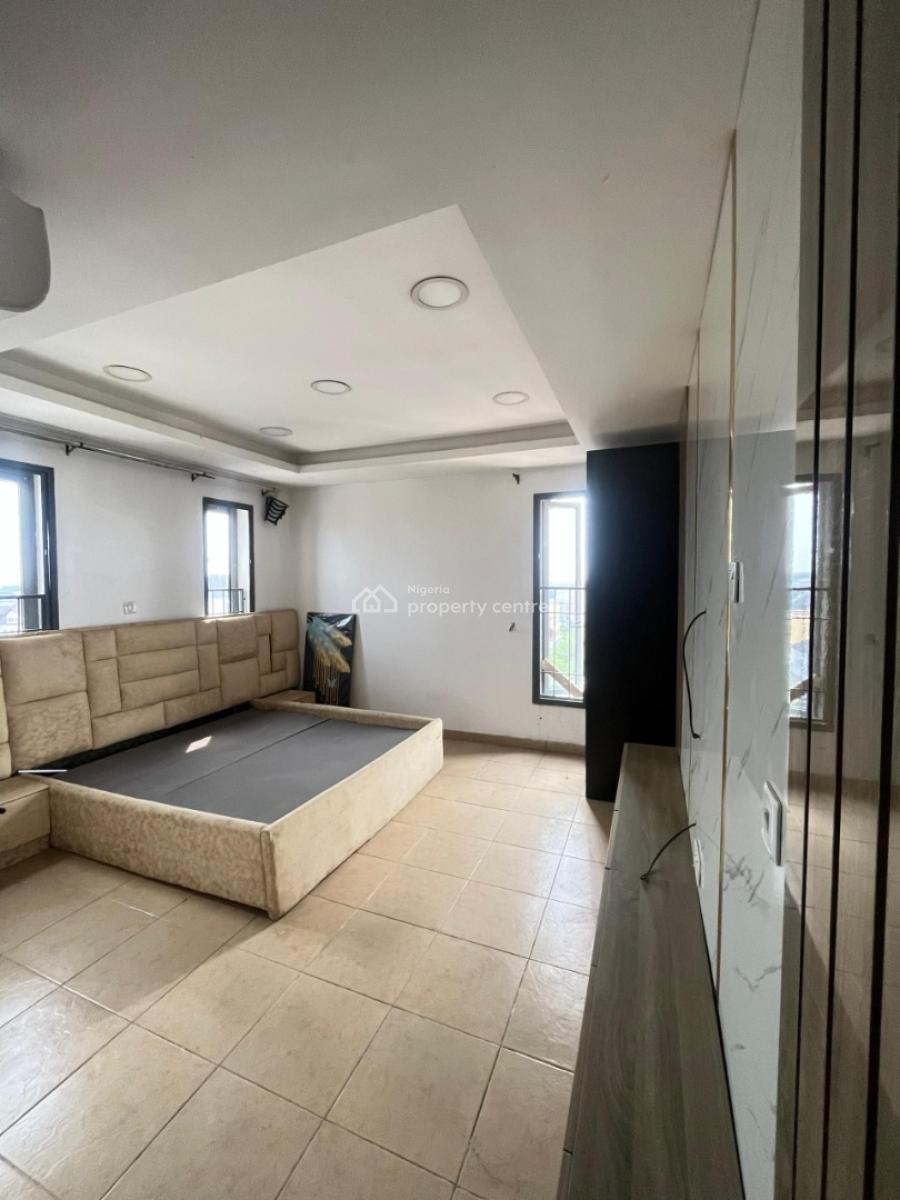 2 Bedrooms Apartment with a Bq on Pent Floor, Uses Elevator, Oral Estate, Lekki, Lagos, Flat / Apartment for Sale