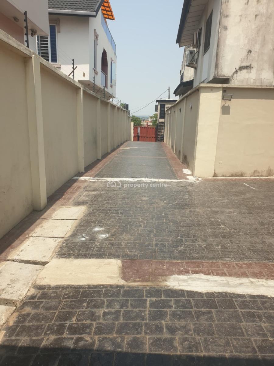 Magodo Phase 2  Spacious 5 Bedroom Detached House with All Room Ensuite, Magodo Phase 2, Gra Phase 2, Magodo, Lagos, Detached Duplex for Rent