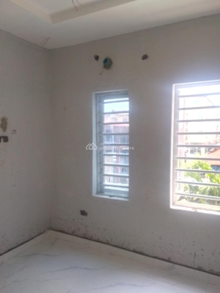 Newly Built 2 Bedroom Flat, Olonode Street Alagomeji, Yaba, Lagos, Flat / Apartment for Sale
