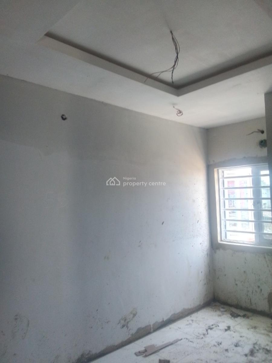 Newly Built 2 Bedroom Flat, Olonode Street Alagomeji, Yaba, Lagos, Flat / Apartment for Sale