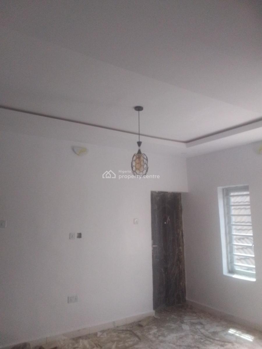 Newly Built 2 Bedroom Flat, Olonode Street Alagomeji, Yaba, Lagos, Flat / Apartment for Sale