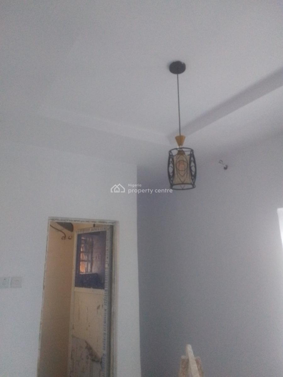 Newly Built 2 Bedroom Flat, Olonode Street Alagomeji, Yaba, Lagos, Flat / Apartment for Sale