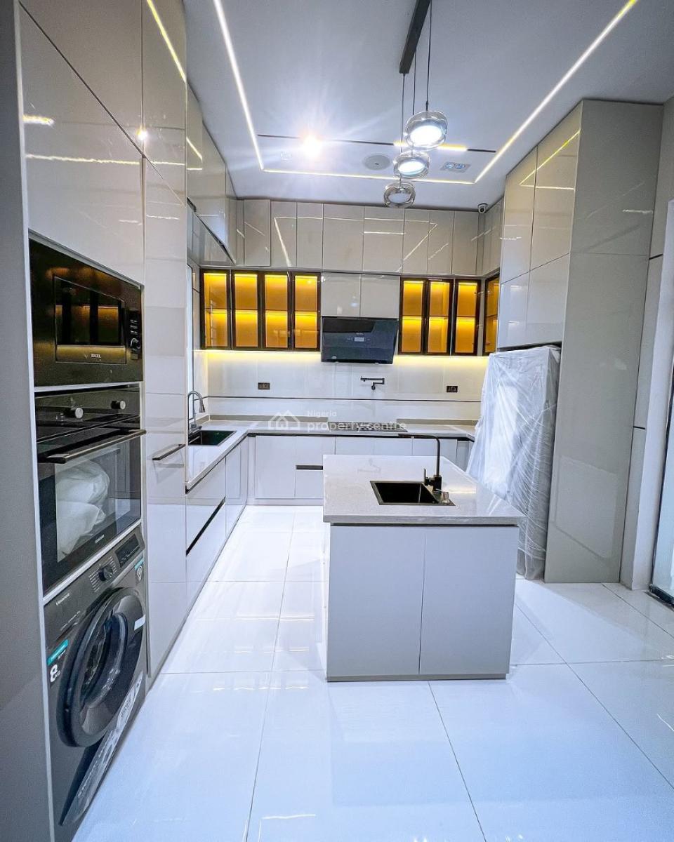 Five Bedroom Fully Detached Duplex with Swimming Pool and Bq, Chevron, Lekki, Lagos, Detached Duplex for Sale