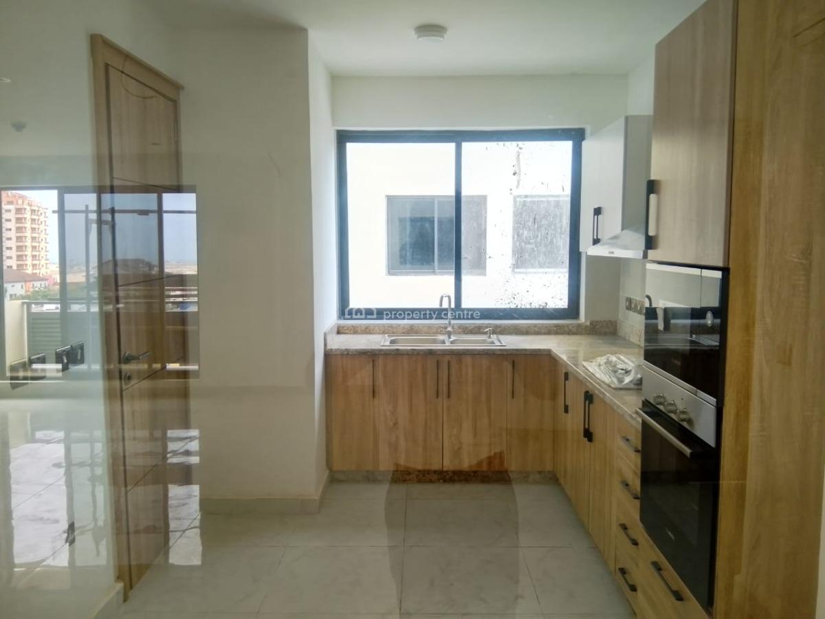 Luxury 3-bedroom Apartment + Bq with Excellent View and Amenities, Sinari Darinijo Street, Victoria Island (vi), Lagos, Flat / Apartment for Sale