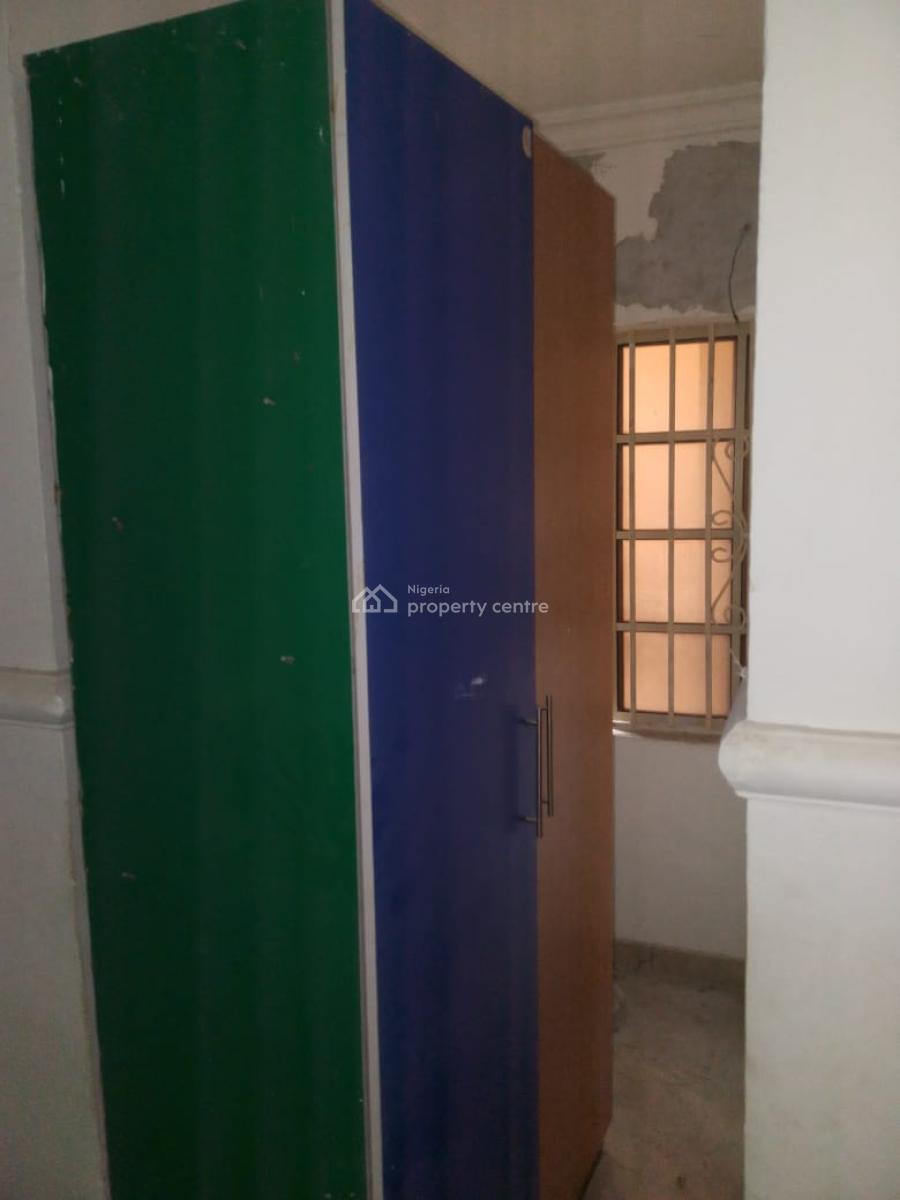 Miniflat Upstairs, Gated Estate Off Orchid Road, Lekki, Lagos, Mini Flat (room and Parlour) for Rent