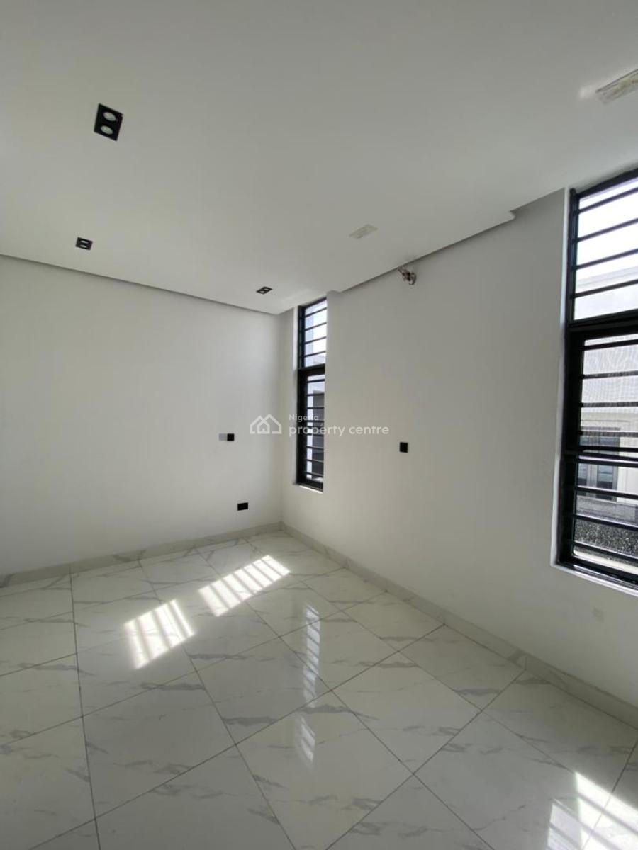 Exquisite Newly Built 2 Bedroom Apartment in a Nice Neighborhood, Ologolo, Lekki, Lagos, Flat / Apartment for Sale