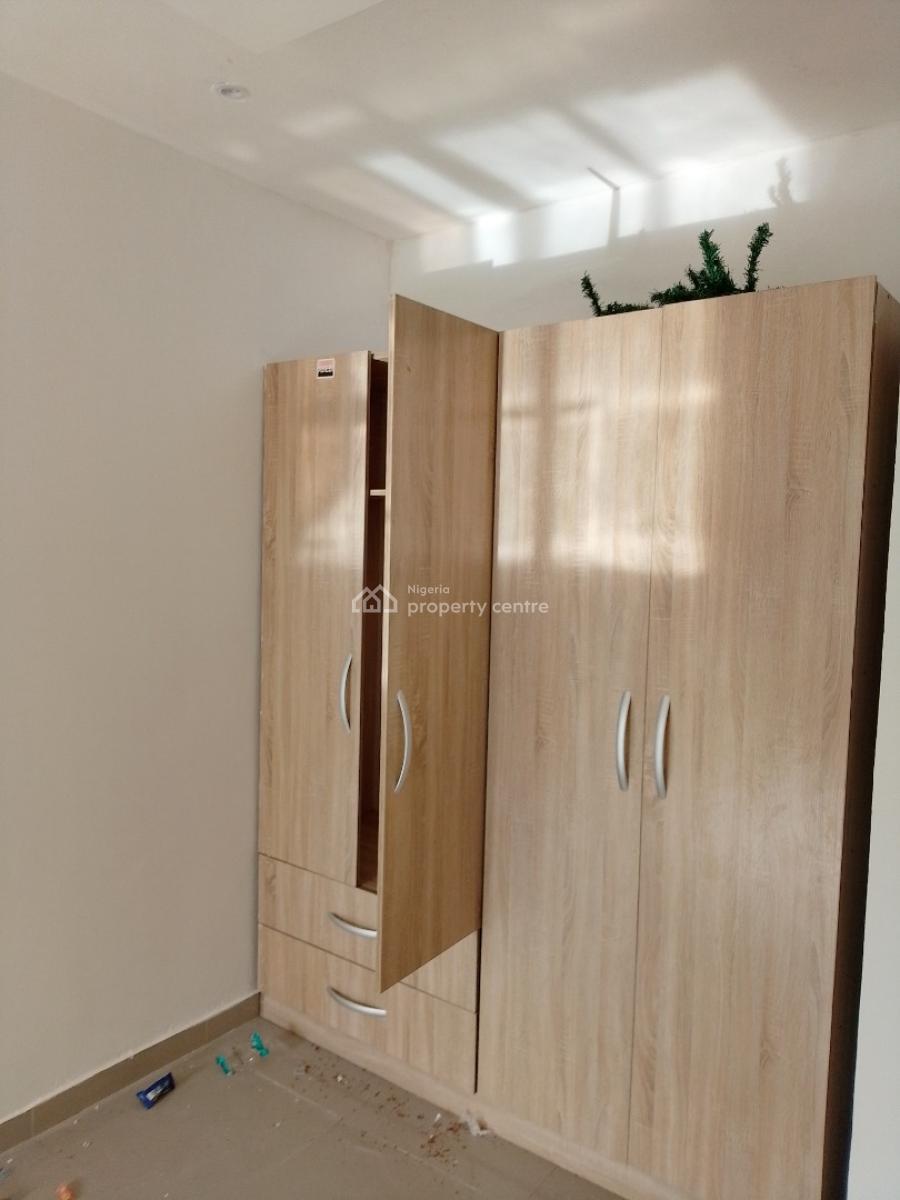 Standard Newly Renovated 4 Bedroom Terrace with a Room Bq, Lekki Right, Lekki Phase 1, Lekki, Lagos, House for Rent