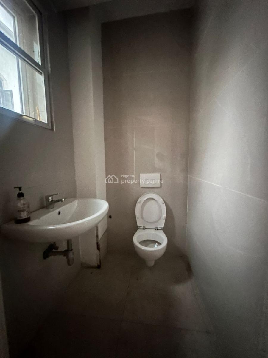 Spacious & Well-maintained 3-bedroom Apartment + Bq, Osborne, Ikoyi, Lagos, Flat / Apartment for Sale