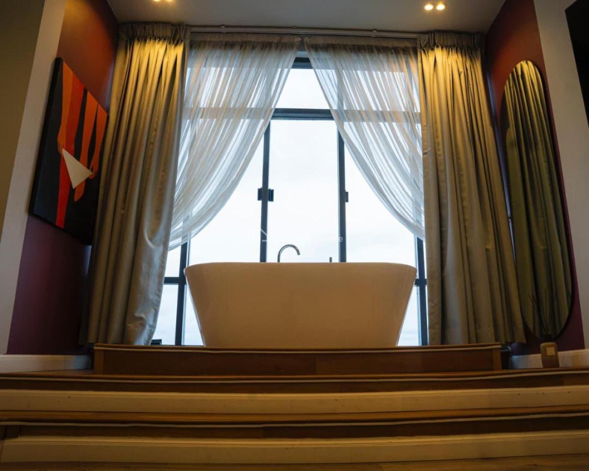 Luxury Bedroom Apartment with a Private Cinema, Snooker Board, Swimm, Lekki Phase 1, Lekki, Lagos, Flat / Apartment Short Let