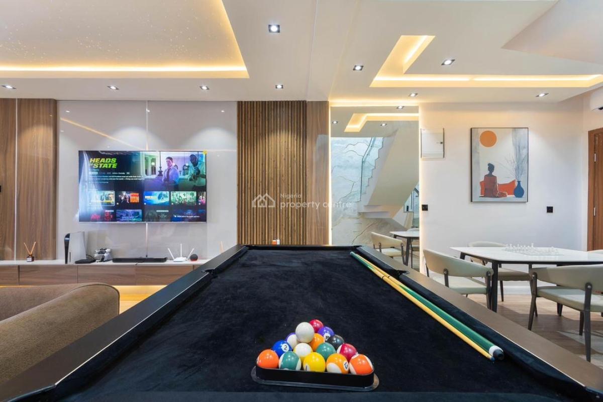 Luxury 2 Bedroom Apartment with a Private Cinema, Snooker Board, Swimm, Lekki Phase 1, Lekki, Lagos, Flat / Apartment Short Let