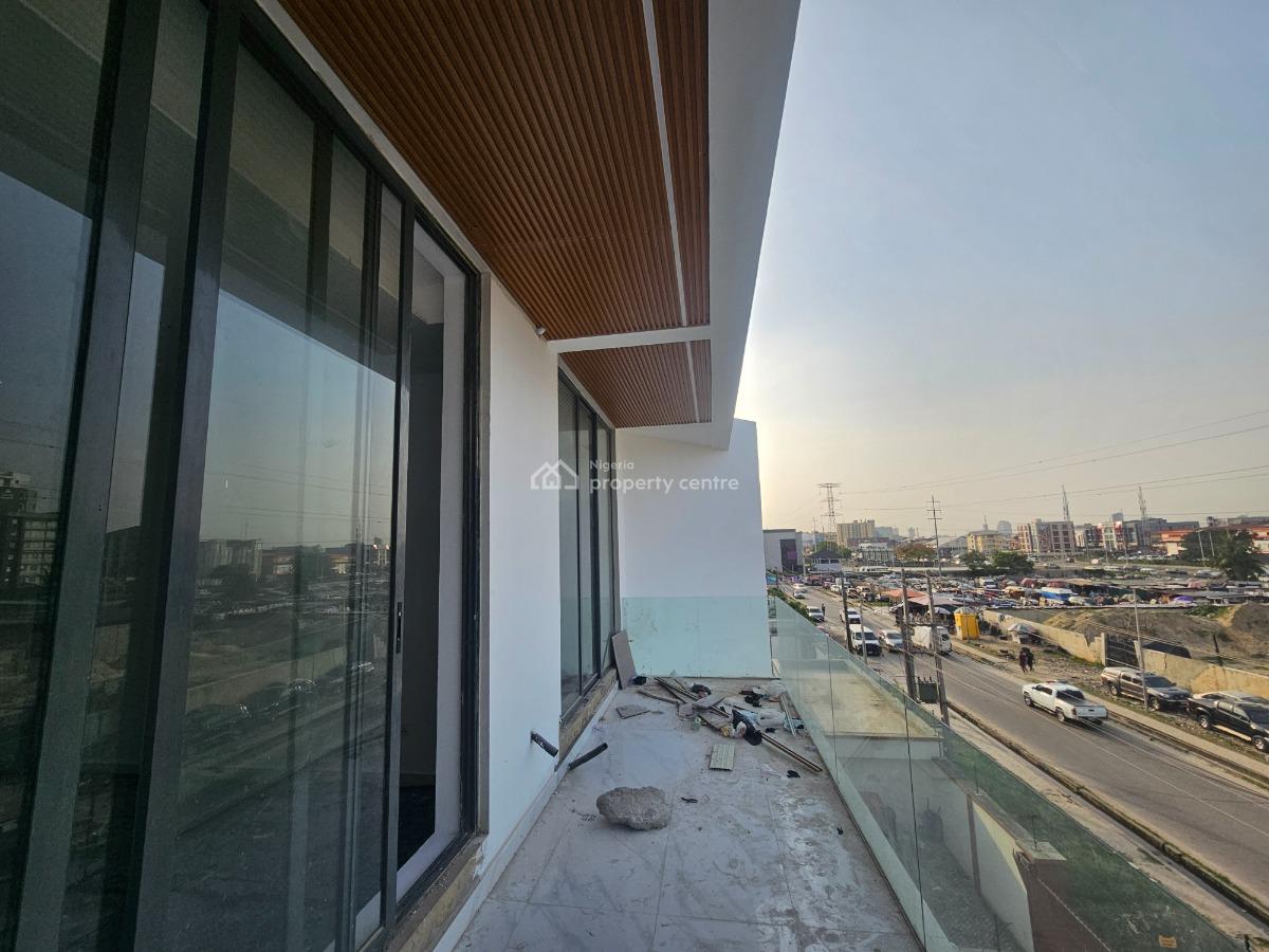 Luxury 2bedroom Flat, Lekki Phase 1, Lekki, Lagos, Block of Flats for Sale