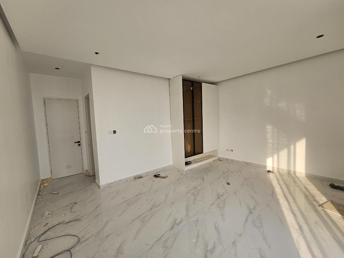 Luxury 2bedroom Flat, Lekki Phase 1, Lekki, Lagos, Block of Flats for Sale