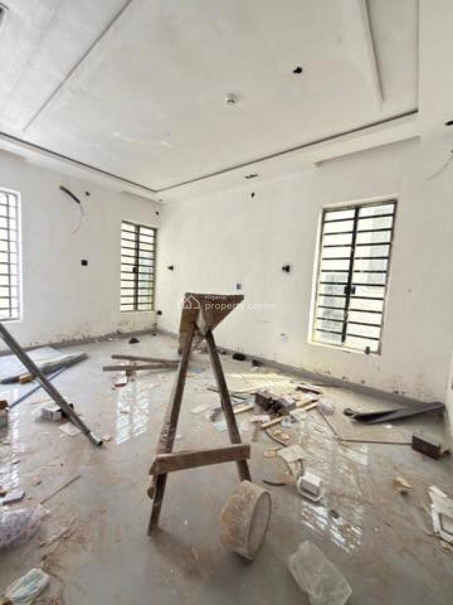 This 4 Bedroom  Duplex Located at Surulere, Lagos  Price: 450m, Surulere, Lagos, Detached Duplex for Sale