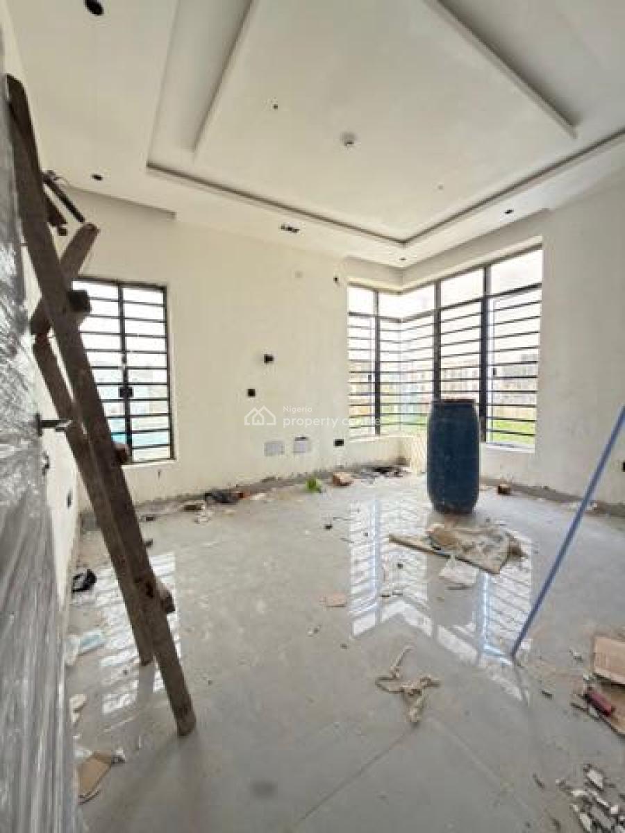 This 4 Bedroom  Duplex Located at Surulere, Lagos  Price: 450m, Surulere, Lagos, Detached Duplex for Sale