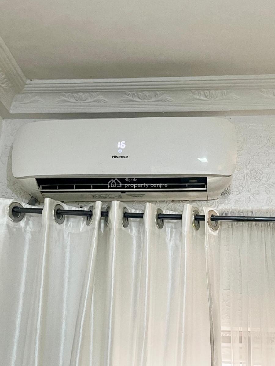 5 Mins to Int Airport 2 Bed Room, Lawrence Daniel, Isolo, Lagos, Flat / Apartment Short Let