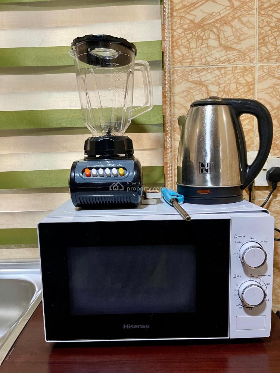 5 Mins to Int Airport 2 Bed Room, Lawrence Daniel, Isolo, Lagos, Flat / Apartment Short Let