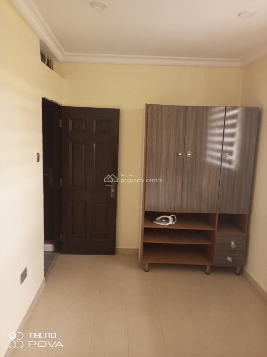 2 Bedroom Flat, Wuse Zone 3, Zone 3, Wuse, Abuja, Block of Flats for Sale