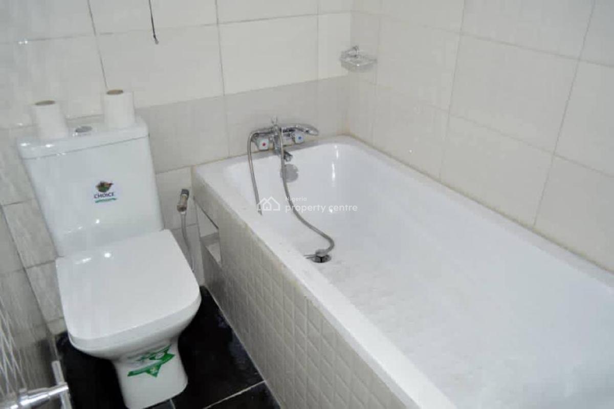 Ikeja Gra. 4 Bedroom., Ikeja Gra, Ikeja Gra, Ikeja, Lagos, Flat / Apartment Short Let