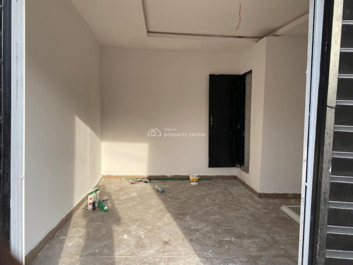 Luxurious New Built Big Shop, Destiny Homes Estate Close to Expressibeju Lekki Lagos, Ibeju Lekki, Lagos, Shop for Rent