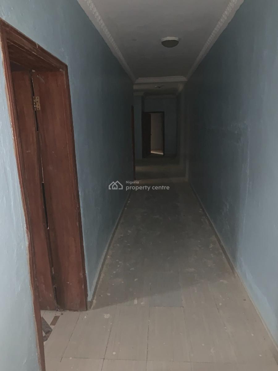 Tastefully Finished 3 Bedroom with Pop Finishing, Dinning, Abijo Gra, Ajah, Lagos, Flat / Apartment for Rent