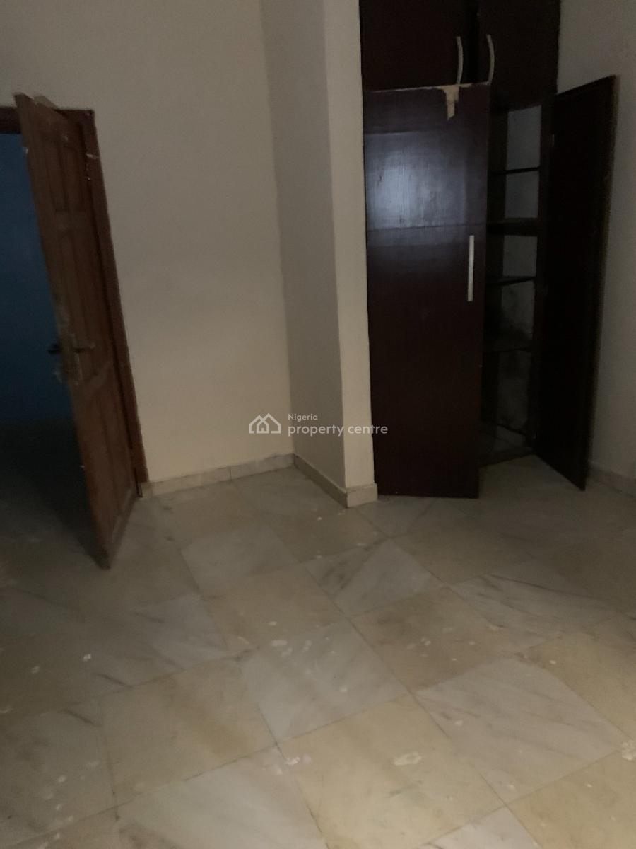 Tastefully Finished 3 Bedroom with Pop Finishing, Dinning, Abijo Gra, Ajah, Lagos, Flat / Apartment for Rent