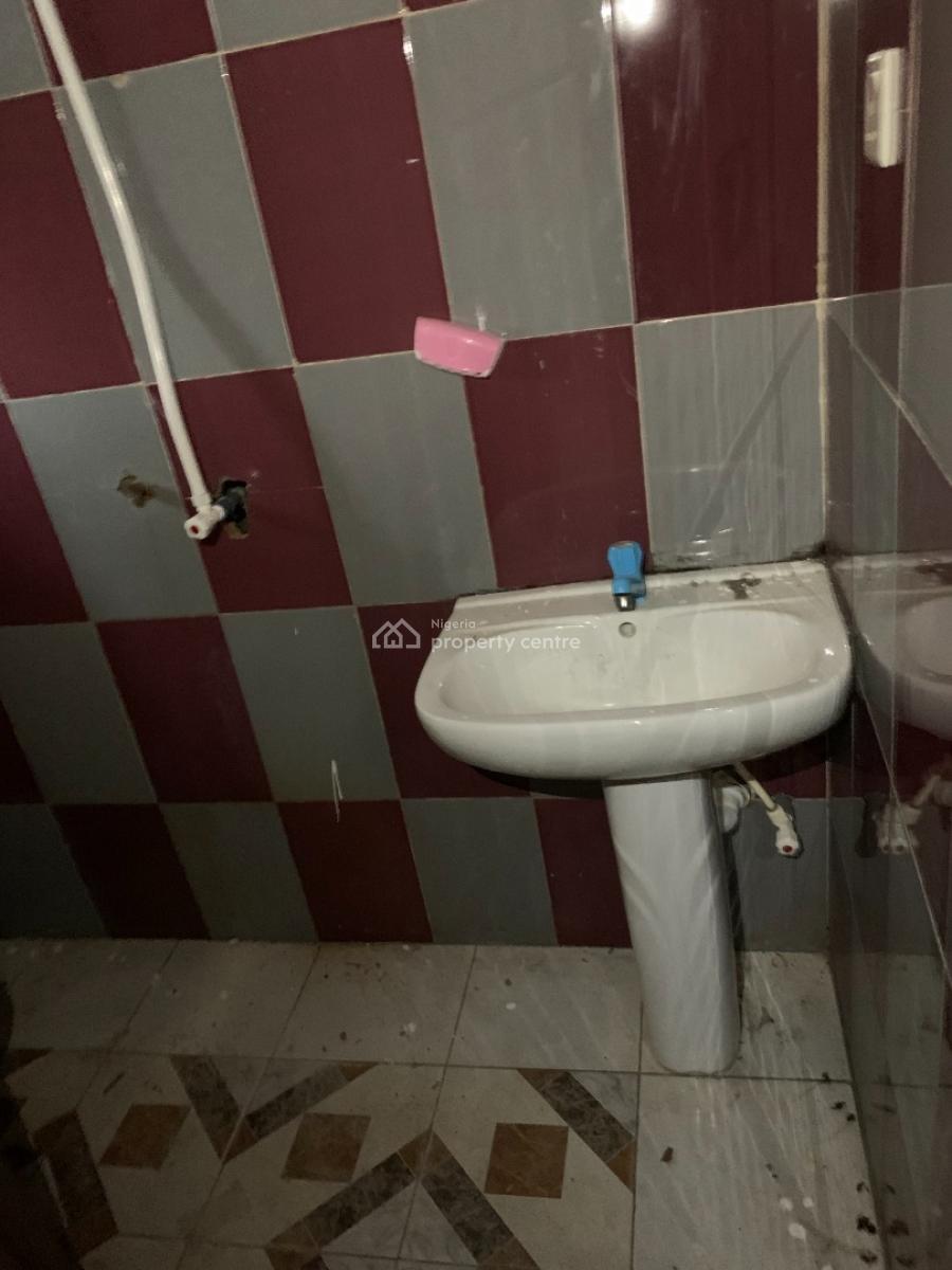 Tastefully Finished 3 Bedroom with Pop Finishing, Dinning, Abijo Gra, Ajah, Lagos, Flat / Apartment for Rent