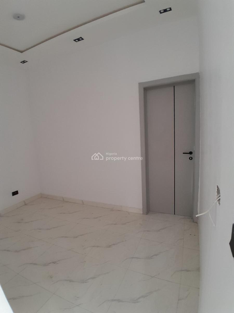 8 Units of 4 Bedroom Terrace Duplex with Swimming Pool and Gym, Ikota Villa, Lekki, Lagos, Terraced Duplex for Sale