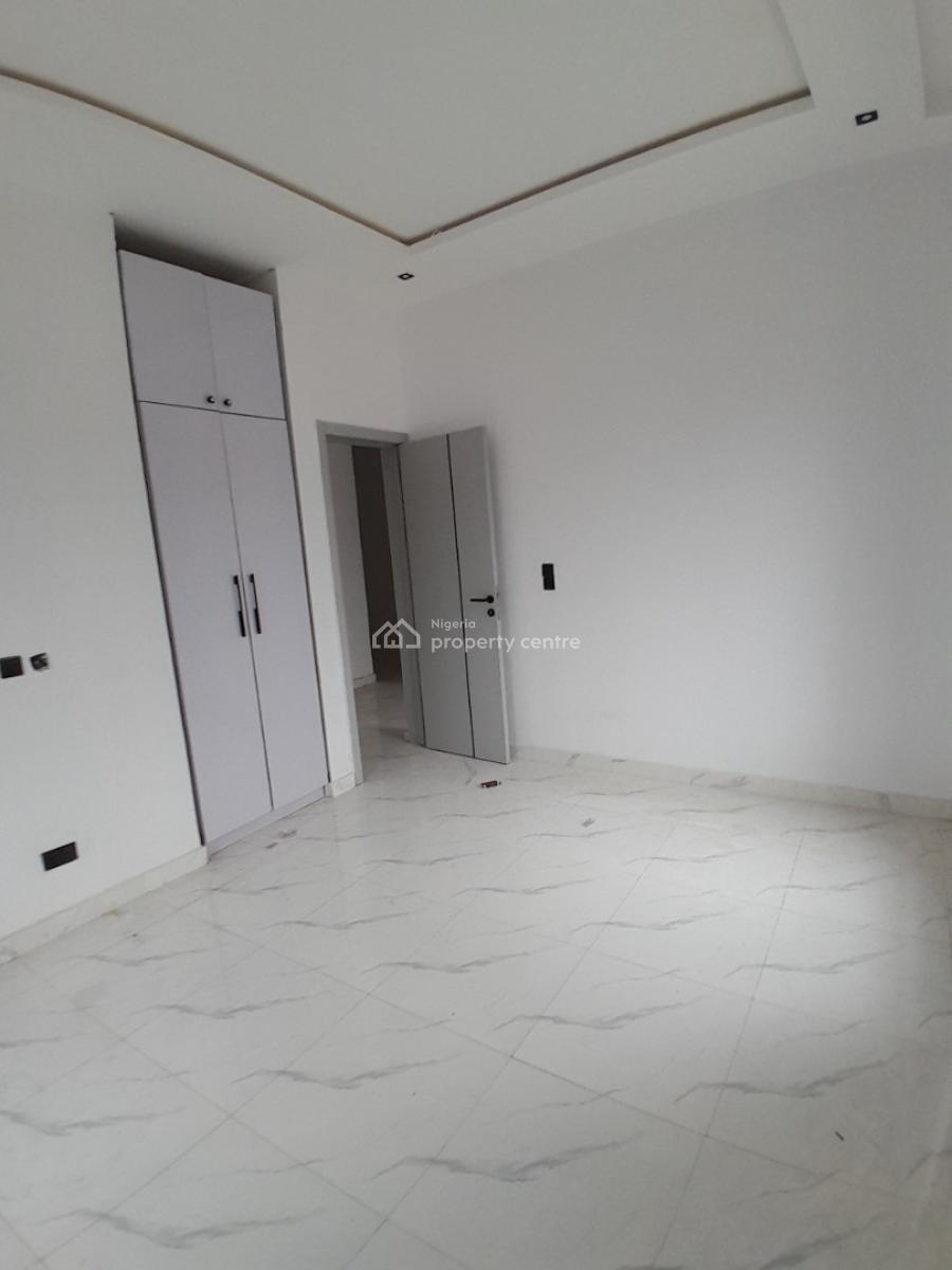 8 Units of 4 Bedroom Terrace Duplex with Swimming Pool and Gym, Ikota Villa, Lekki, Lagos, Terraced Duplex for Sale