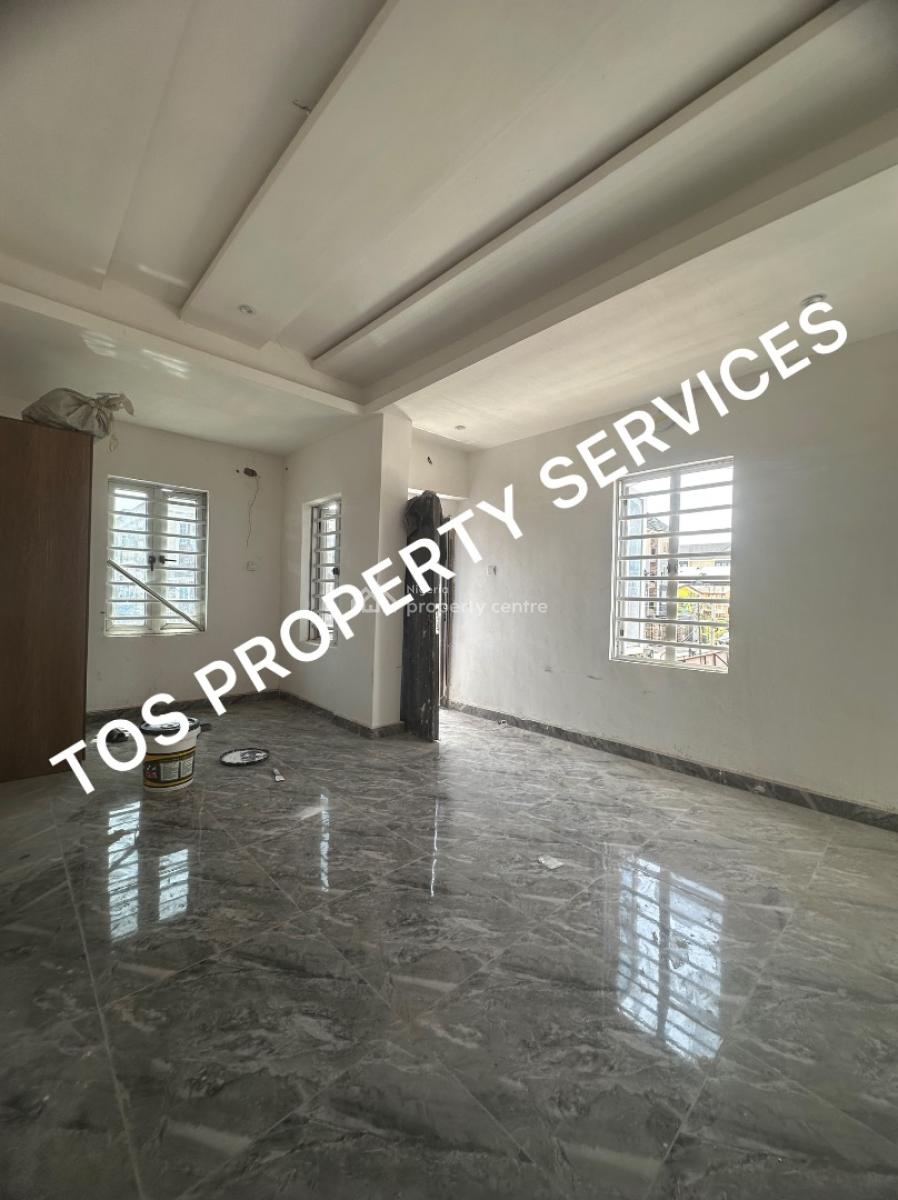 New & Massively Spacious 2 Bedroom Flat, Off Herbert Macaulay Way, Yaba, Lagos, Flat / Apartment for Rent