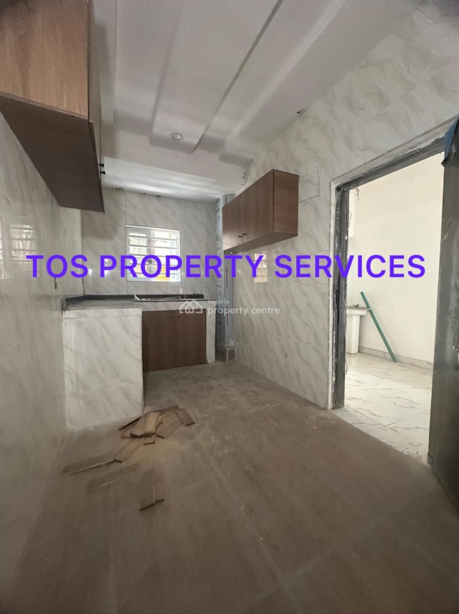 New & Massively Spacious 2 Bedroom Flat, Off Herbert Macaulay Way, Yaba, Lagos, Flat / Apartment for Rent