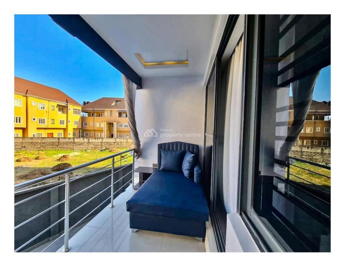 Luxury 2 Bedroom Apartment + Swimming Pool, Gym Etc, Off Admiralty Way, Lekki Phase 1, Lekki, Lagos, Flat / Apartment for Rent