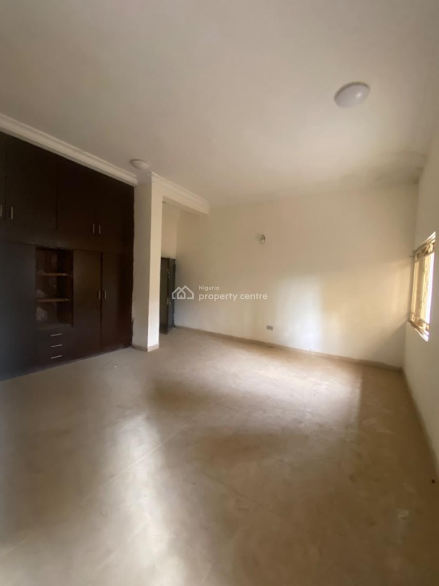 Massive 3 Bedroom Flat in a Serene and Secured Compound, Jabi, Abuja, Flat / Apartment for Rent