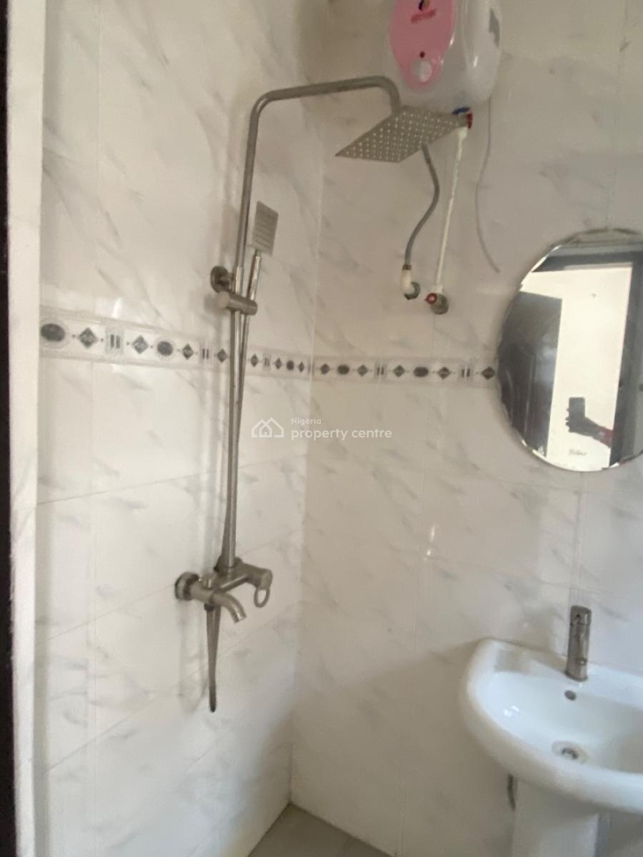 Lovely 2 Bedroom Flat Located at Orchid /conservation., Orchid Road / Lekki Conservation ., Lekki, Lagos, Mini Flat (room and Parlour) for Rent