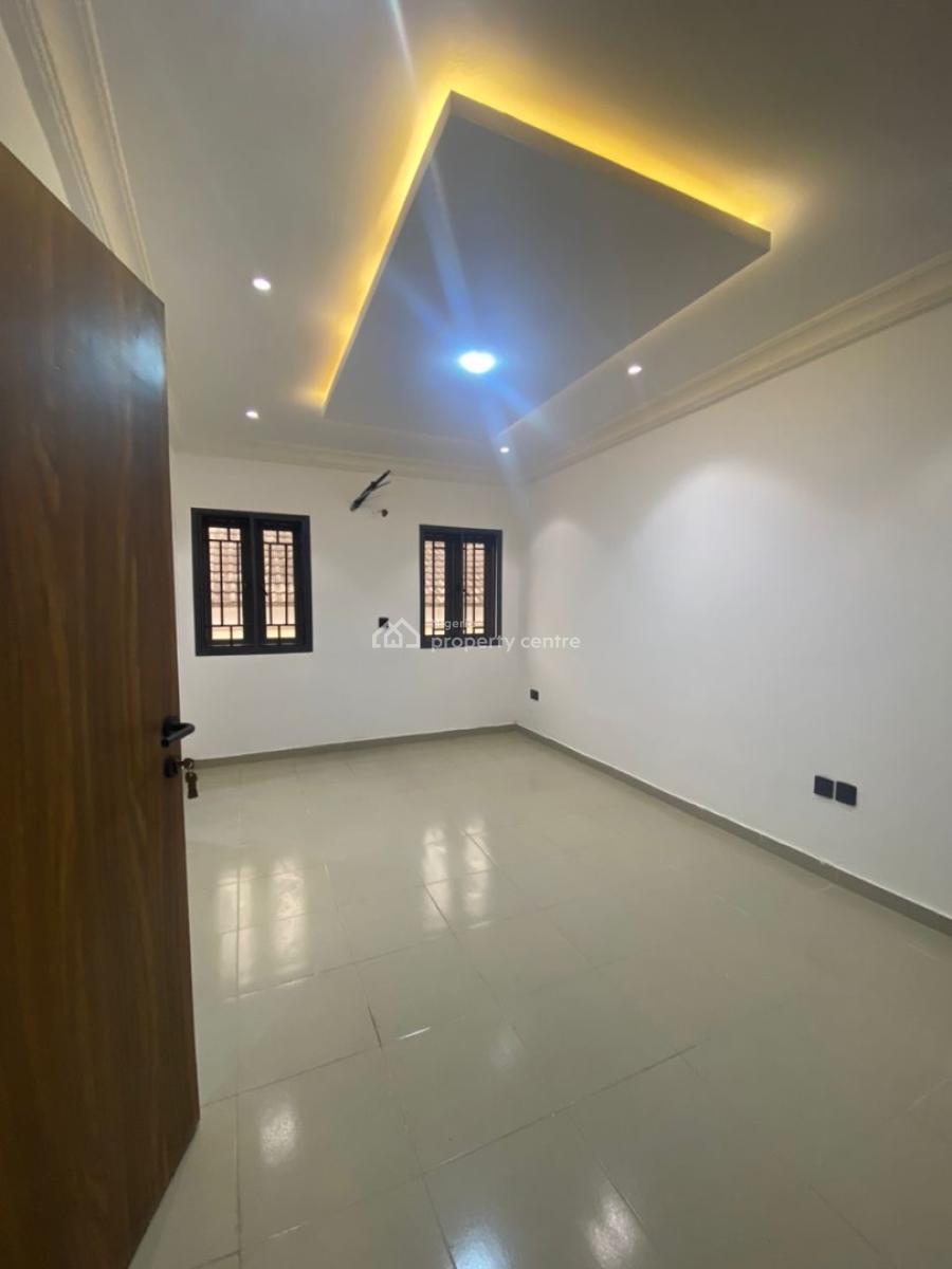 Beautiful 5 Bedrooms Semi Detached Duplex with Bq, Chevron Lekki -gated Estate, Lekki Phase 2, Lekki, Lagos, Semi-detached Duplex for Rent
