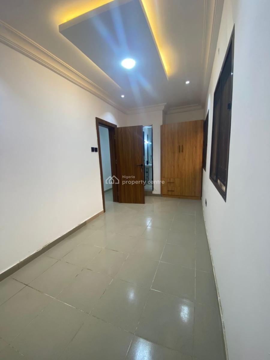 Beautiful 5 Bedrooms Semi Detached Duplex with Bq, Chevron Lekki -gated Estate, Lekki Phase 2, Lekki, Lagos, Semi-detached Duplex for Rent