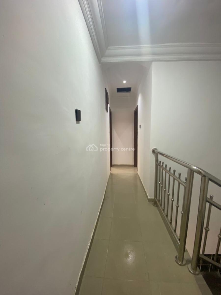 Beautiful 5 Bedrooms Semi Detached Duplex with Bq, Chevron Lekki -gated Estate, Lekki Phase 2, Lekki, Lagos, Semi-detached Duplex for Rent