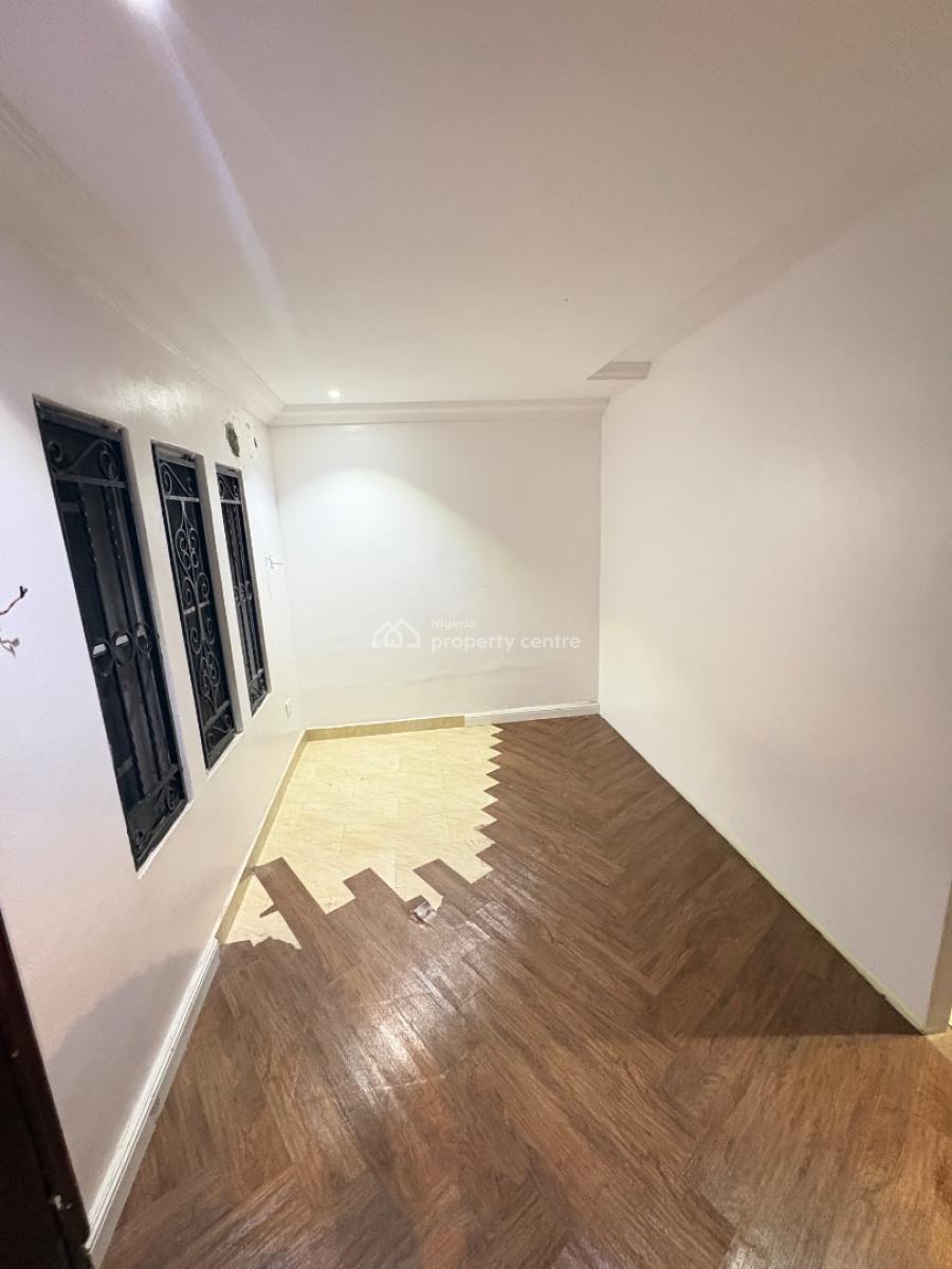 1bedroom/mini Flat, Admiralty Way, Lekki Phase 1, Lekki, Lagos, Mini Flat (room and Parlour) for Rent