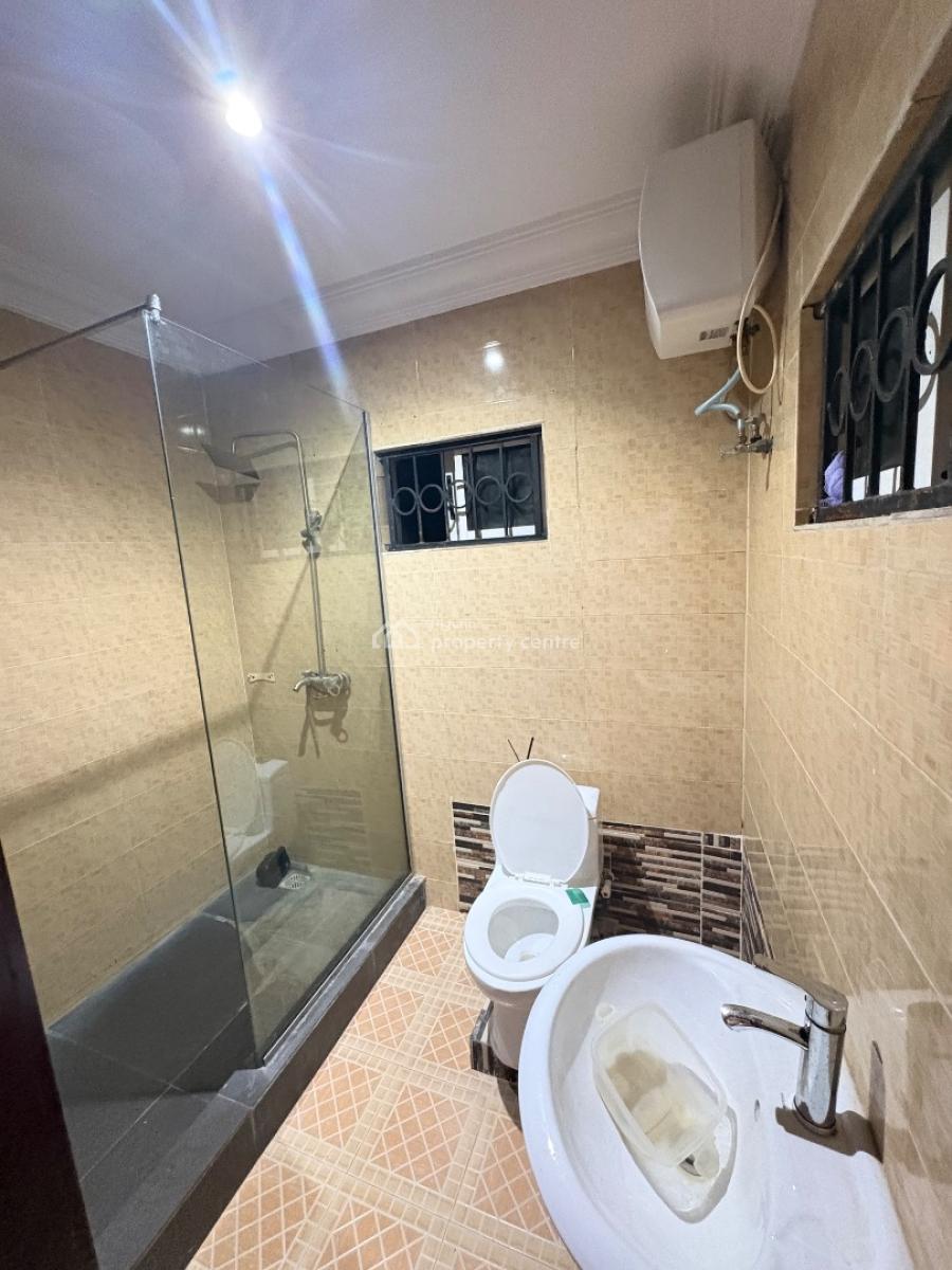 1bedroom/mini Flat, Admiralty Way, Lekki Phase 1, Lekki, Lagos, Mini Flat (room and Parlour) for Rent